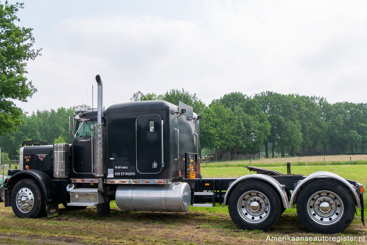 Vrachtwagens Peterbilt 359 uit 1967